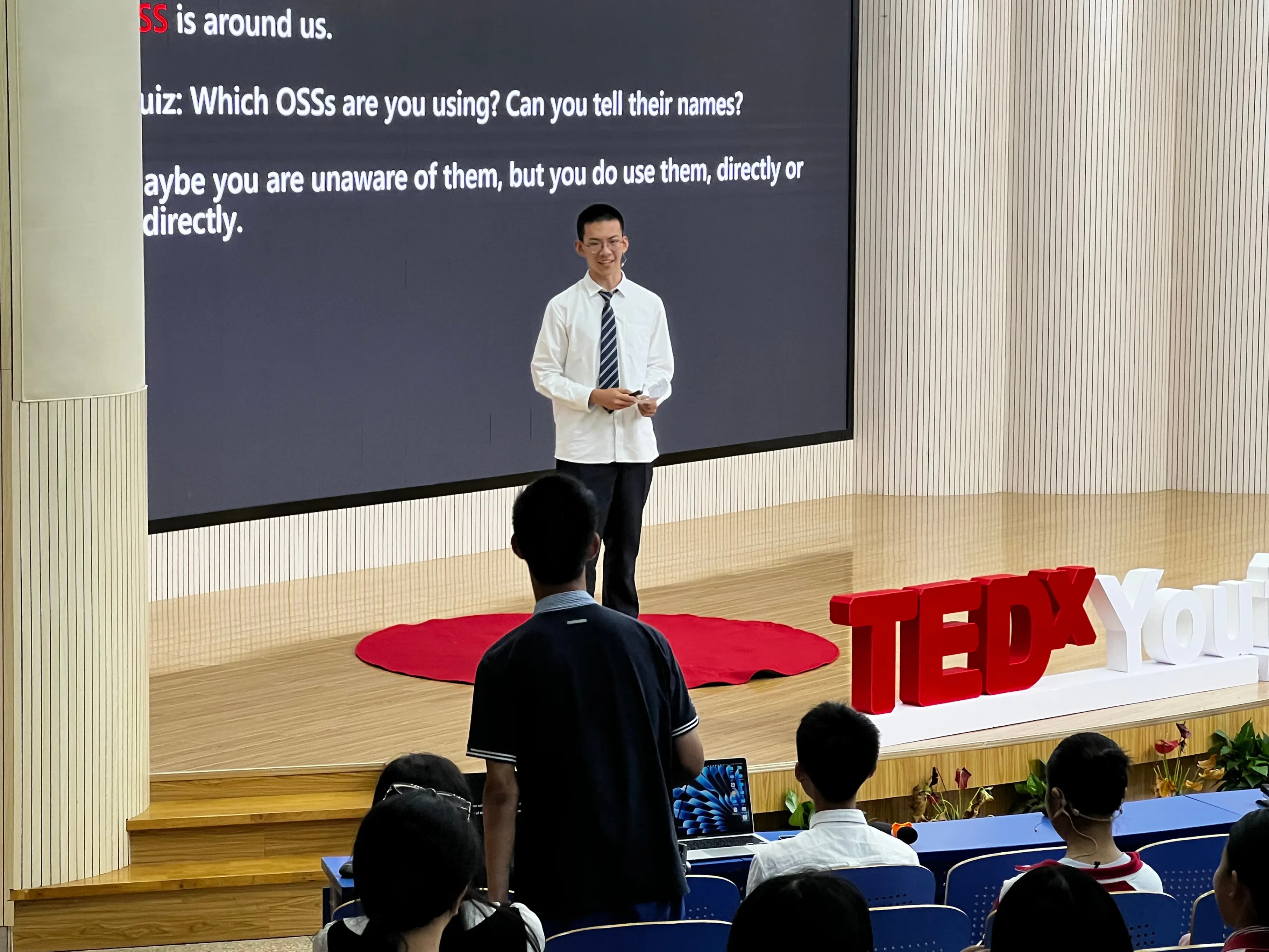 提问可怜的孙睿勃